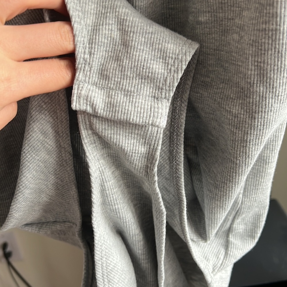 NWOT topshop gray rib bodysuit - Picture 6 of 8